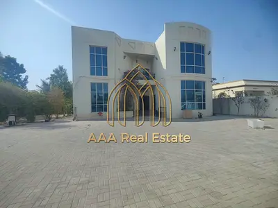 LARGE GARDEN | SPACIOUS FRONT YARD| EXTERNAL ANNEX