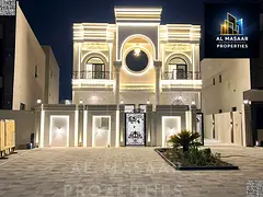 Classic villa on a main road, close to the mosque | Ground floor + First floor + Roof | 5 master bed