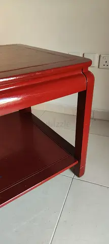 Red wooden size 67x57x67