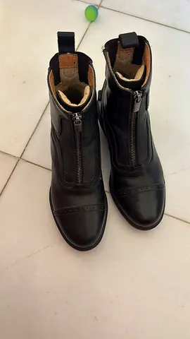 Black leather ankle boots for riding horses size 36