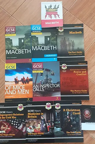 Collection of GCSE/IGCSE English Literature & History Revision Guides