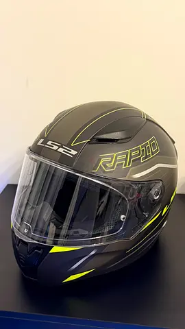 LS2 Full Face Motorcycle Helmet – Size L