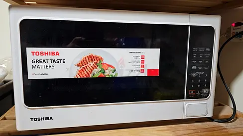 Toshiba Microwave 25L