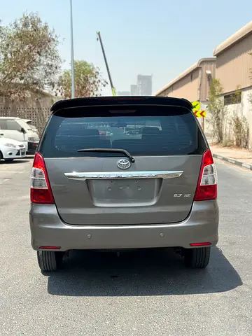 صورة 2 لـ 2014 Toyota INNOVA
