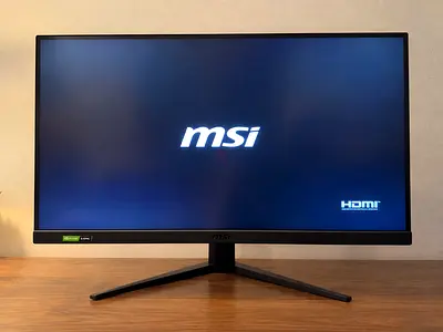MSI 28inch 4k 144hz 1ms g sync Monitor - HDMI2.1 , Slim Bezels, Good Condition