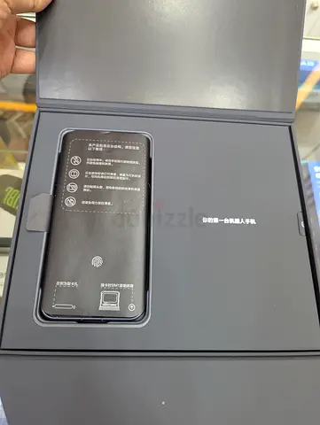 Honor Robot Phone (16+1TB)