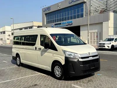 2023 Toyota Hiace GLS GCC Free Accident Good Condition van