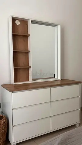 White 6-Drawer Dresser with Wooden Top and Mirror