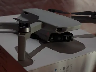 DJI Mini 4 Fly More Combo (GL version) drone like new under warranty for sale.