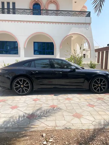 2022 Porsche PANAMERA 照片 6
