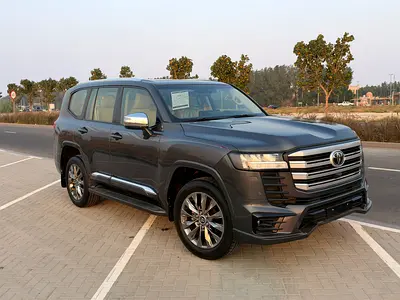 Toyota Land Cruiser 2023 GXR GCC Specs