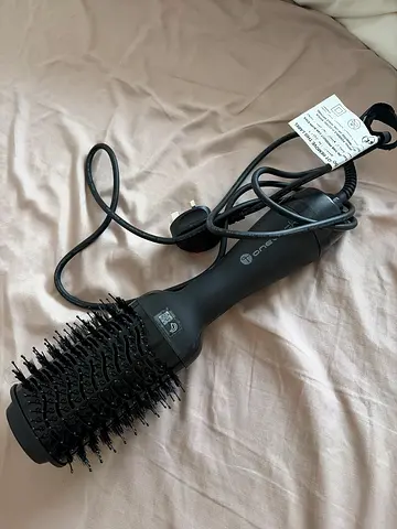 Air dryer