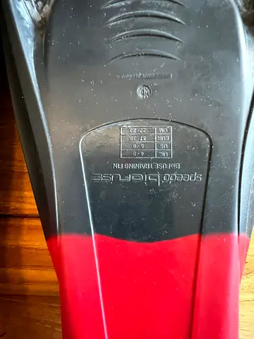 Used Speedo Training Swim Fins - Size EU 37-38 (UK 4-5) - Good Condition