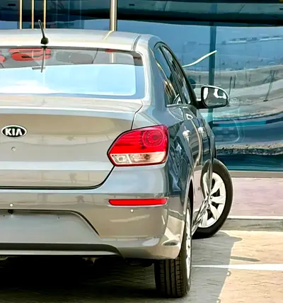 2020 KIA PEGAS 照片 10