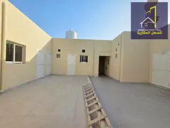 "Popular house in Al Qadisiya, renovated, first inhabitant, excellent spaces"