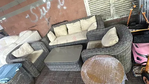 4-piece rattan/wicker outdoor sofa set with cushions - used