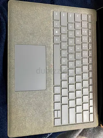 Microsoft Surface laptop 2 (screen is damaged)
