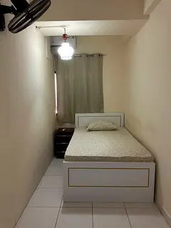 COUPLES PARTITION AVAILABLE – READY TO MOVE IN