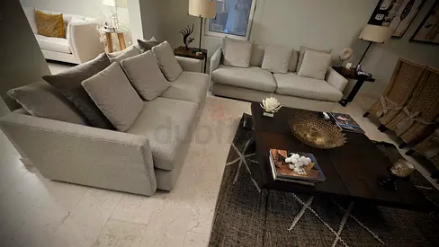 Crate&barrel 2+3 Sofa Excellent condition