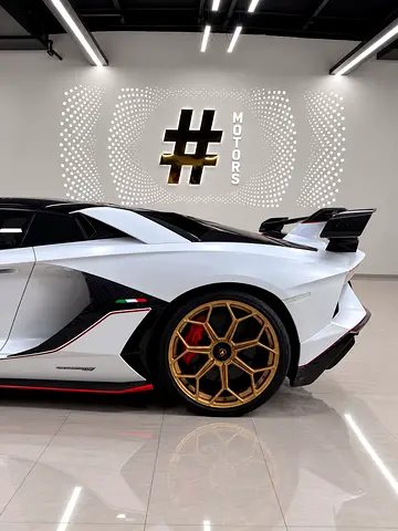 صورة مصغرة 19 لـ 2021 Lamborghini AVENTADOR
