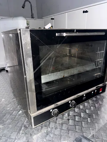 Tecnoeka 4-Tray Commercial Convection Oven