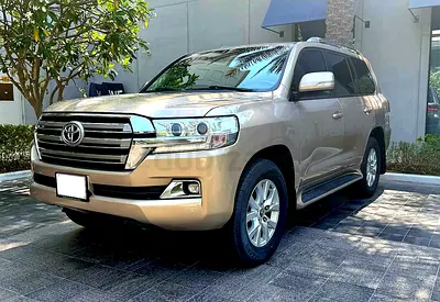 2018 Land Cruiser V6 GCC - Excellent Condition