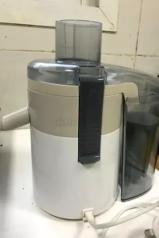 BLACK+DECKER JE250 250W Juice Extractor – Excellent Condition