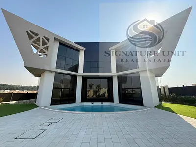 Luxury 5BR Villa | Huge Layout | Pool | Driver