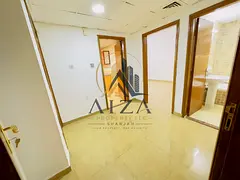 LIKE A NEW BUILDUNG 1 BHK RENT ONLY 28K SAME LIKE A 2 BHK CLOSE HALL BALCONY NEAR BY KING FAISAL STR