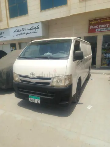 2011 Toyota Hiace Japanese Specs in Excellent Condition