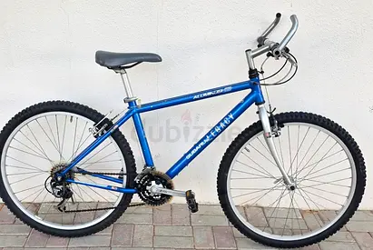 Myiata Aluminum light wghit Mountain Bike - 21-Speed, Good Condition