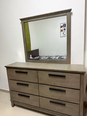 Solid Wood 6-Drawer Dresser with Large Mirror - Light Grey Finish