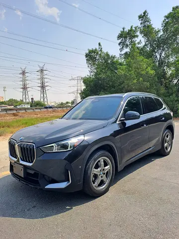 2023 BMW X1 xDrive20i M Sport - American Specs