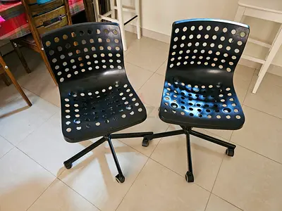 Black Plastic Swivel Office Chair with Wheels - IKEA
