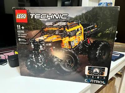 LEGO Technic 42099 4x4 X-treme Off-Roader - 958 pcs, New