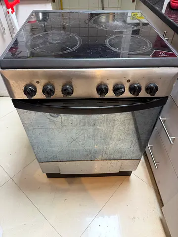 Indesit cooking Range - Electric