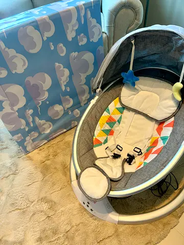 Electric Baby Swing / Rocker with Canopy and Toy Bar