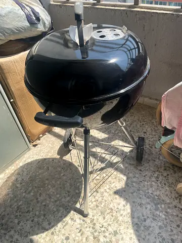 Weber USA charcoal grill