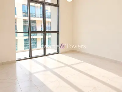 Unfurnished | Spacious 1 Bed | Available 31 Oct