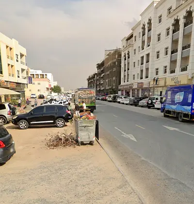 Behind Hyper Nesto / Crowded Area / Freehold / Residential and Commercial Permit