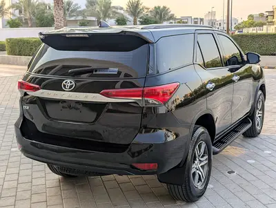 2021 Toyota FORTUNER — миниатюра 15