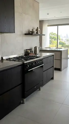 Smeg 90Cm Black Gas & Electric Cooker, Latest Model With Oven