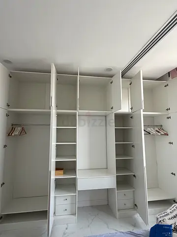 Like new 9 doors Wordrobe with upper storage space h2.9 w3.6 serious buyers only