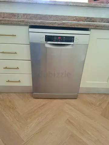 Bosch series 4 dishwasher 3 rack good condition for sale
