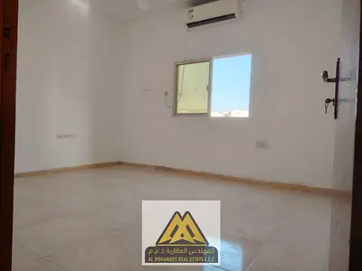 شقه غرفتين و صاله مميزه | النعيميه 1 | تكييف سبيليت مميز | بلكونه | علي مخرج دبي و الشارقه