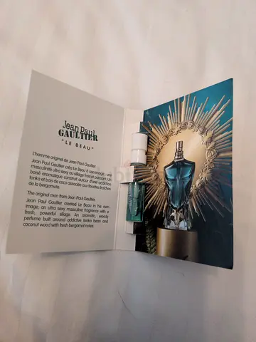 Jean Paul Gaultier Le Beau perfume sample set (mini vial + spray) - 70% full