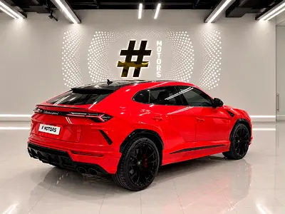 2020 Lamborghini URUS 照片 2