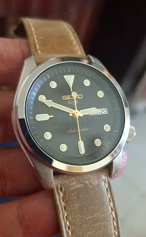 Seiko dresskx Automatic Men's Watch with Brown Leather Strap