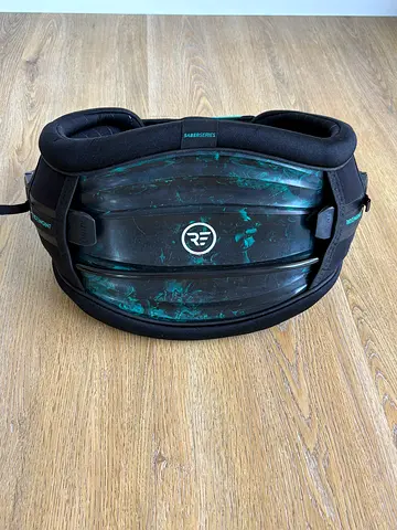 Ride Engine Saber Kite Harness - Size M - Excellent Condition