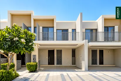 Private Garden | Vacant | Park Facing